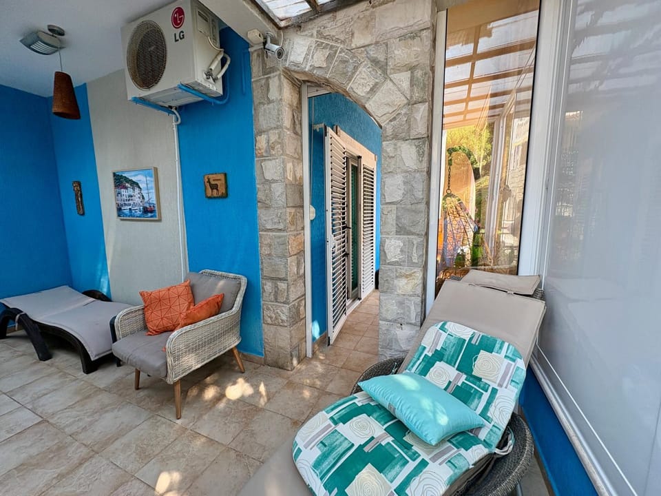 Njaro del Mar ND Apartment in Budva Municipality