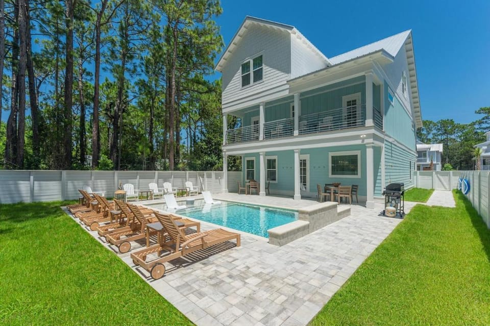 Seahorse New 30A beach home 1 and a half miles to Seaside House in Seagrove Beach