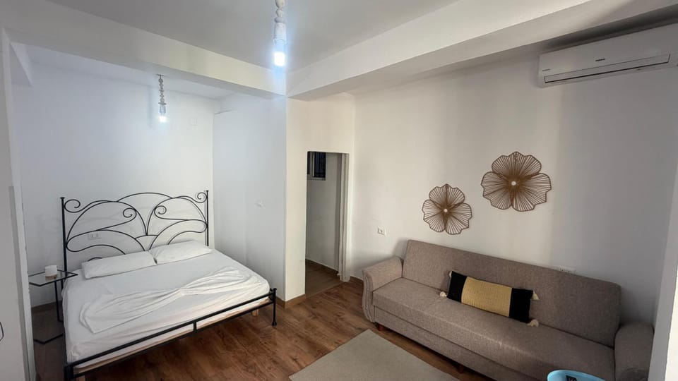 Bright-house Center Apartment in Tirana