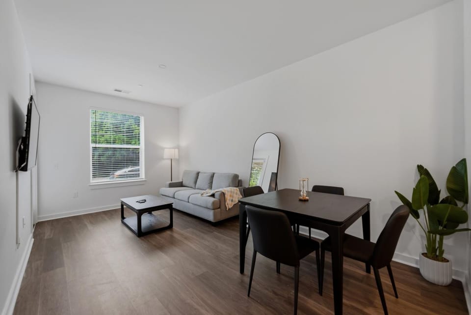 Modern Midtown ATL Escape 1BR Near Beltline Apartment in Atlanta