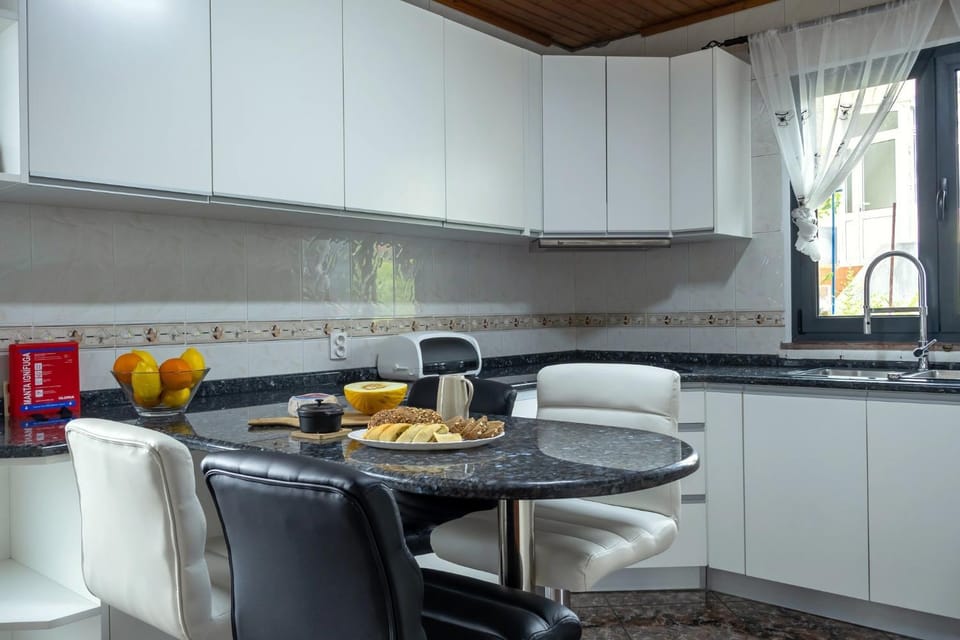 Calheta Bliss Apartment in Madeira District