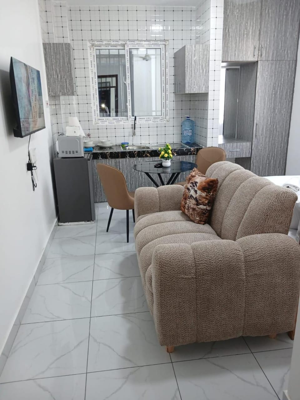 Big studio bamburi with parking Apartment in Mombasa County