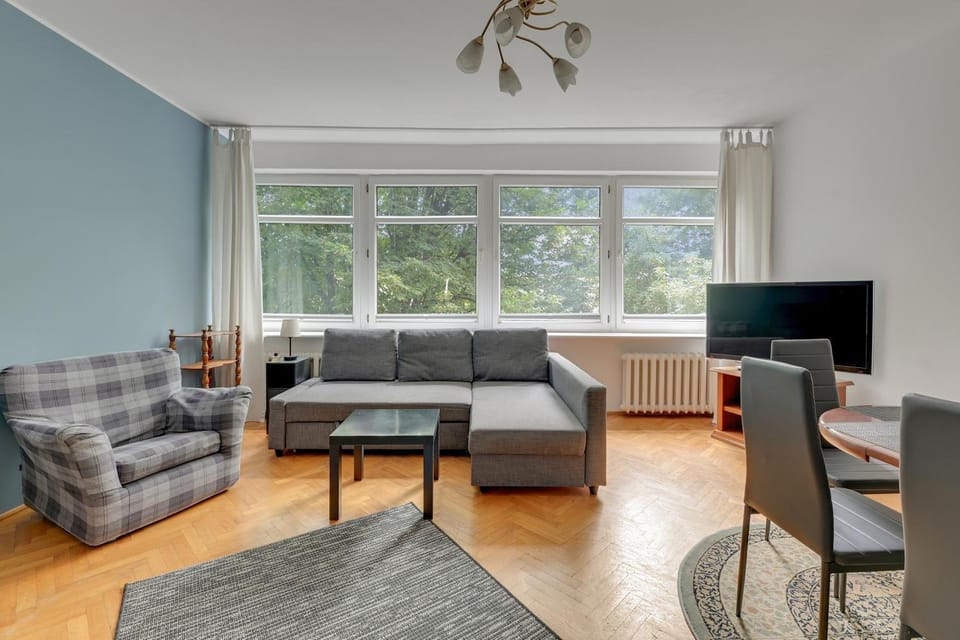 Communal lounge/ TV room, TV and multimedia, Living room, Seating area