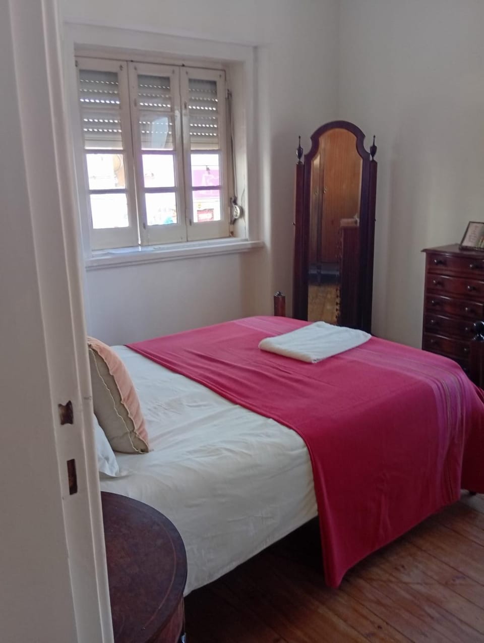 Carregado Pink House House in Lisbon District