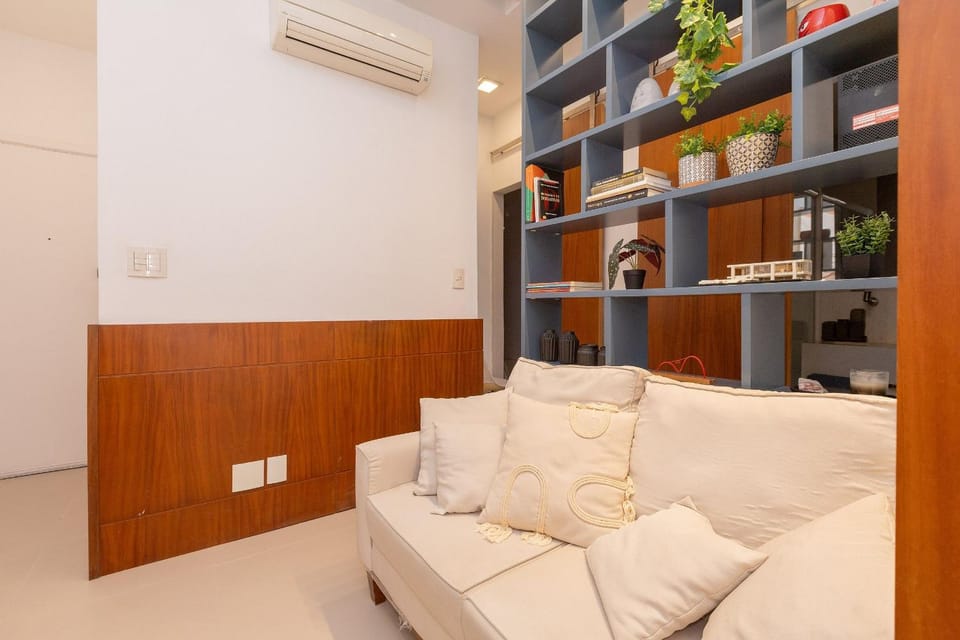 Ata302b | Luxurious apt in Leblon near the beach Apartment in Rio de Janeiro