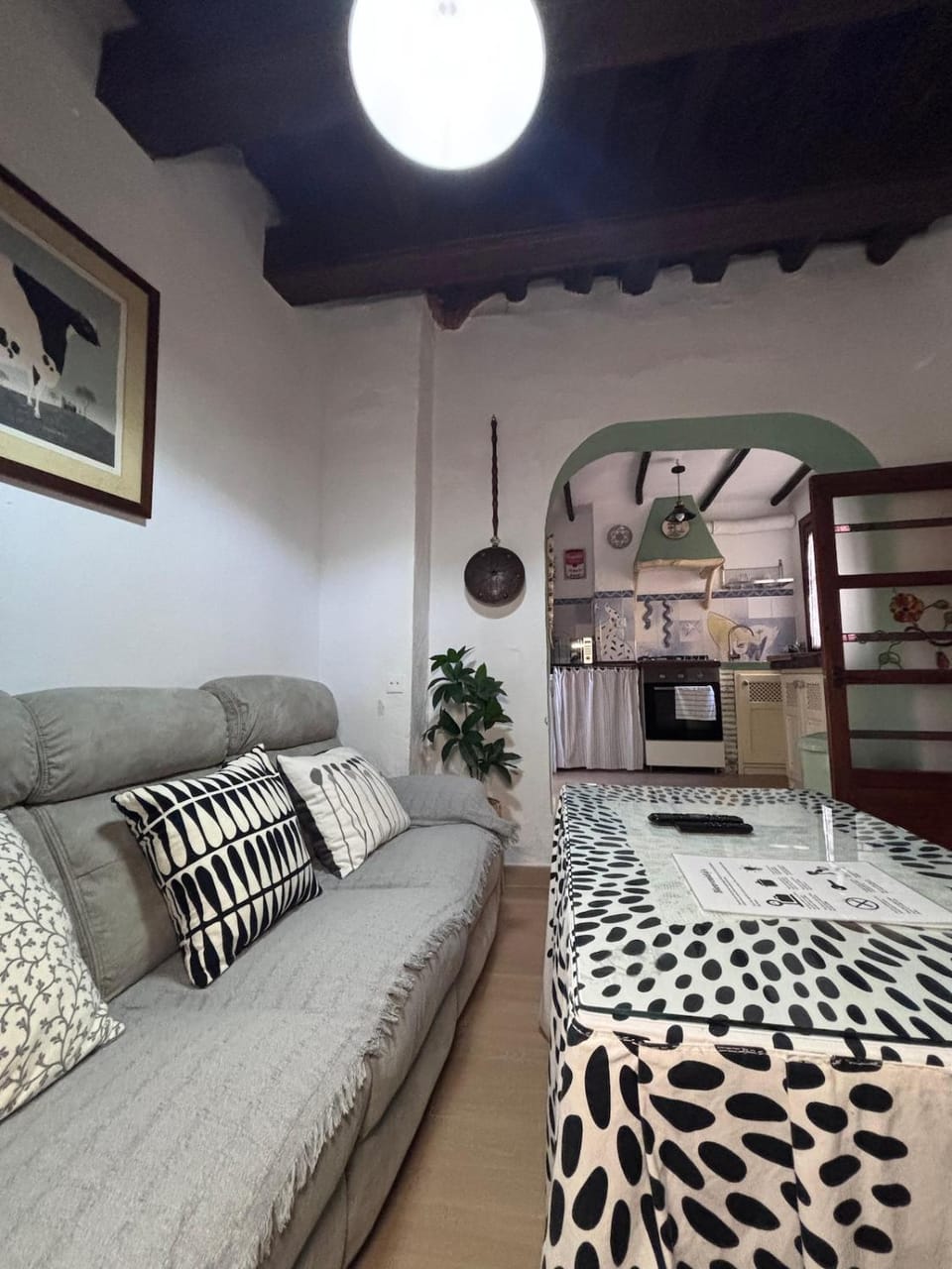 Apartment with a private patio House in Granada