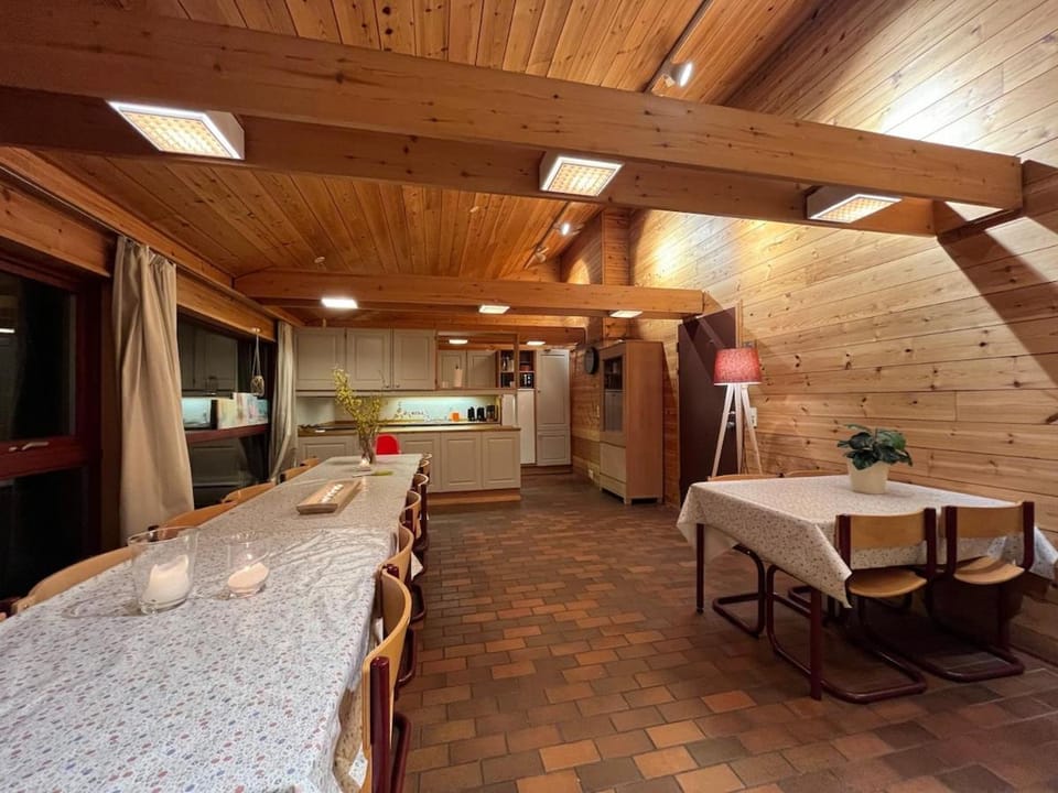 Living room, Dining area, kitchen