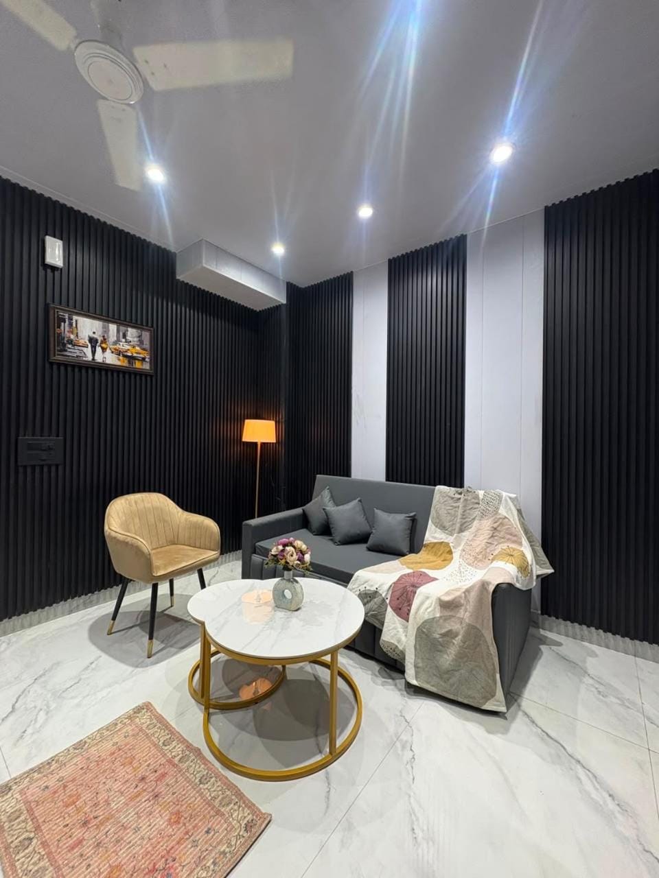 Living room, Seating area