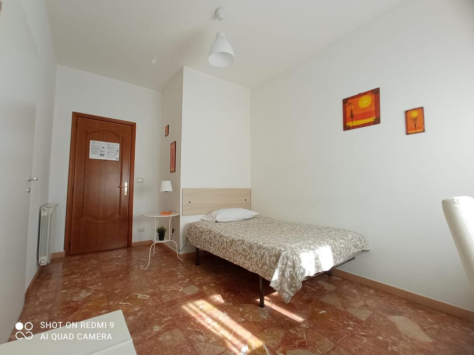 Bed & Breakfast Fontanarossa Airport -Private Parking- Bed and Breakfast in Catania