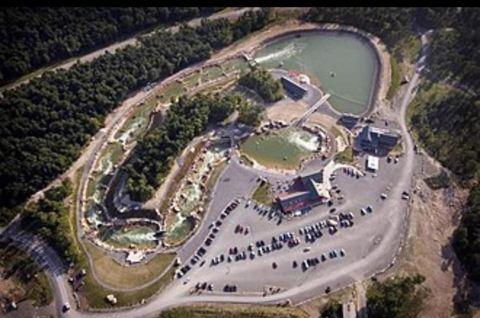 Natural landscape, Activities, Bird's eye view, Aqua park, Swimming pool, Parking