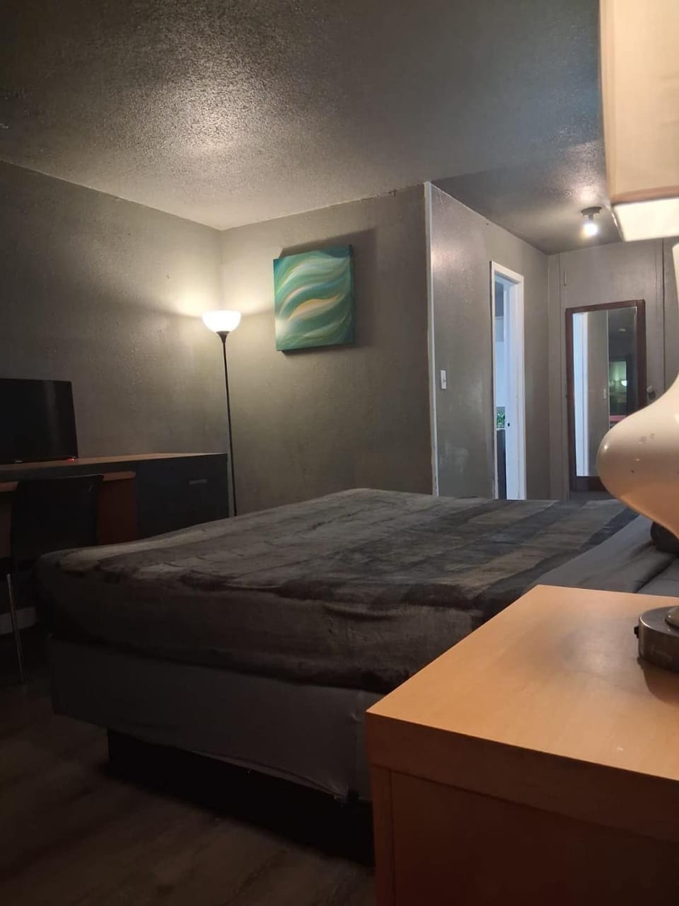 North - King Bed Hotel Studio 319 Apartment in Flowood