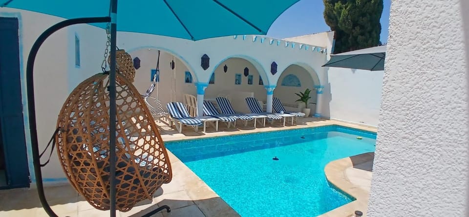 Villa de luxe sur trois étages pour groupes Villa in Tunisia