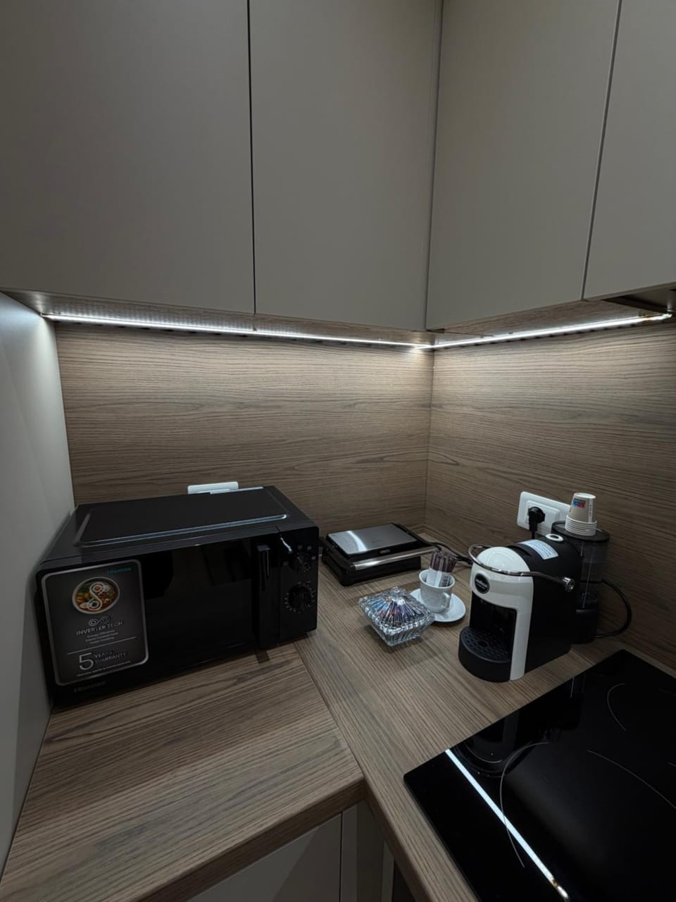 Coffee/tea facilities, Kitchen or kitchenette, minibar, toaster