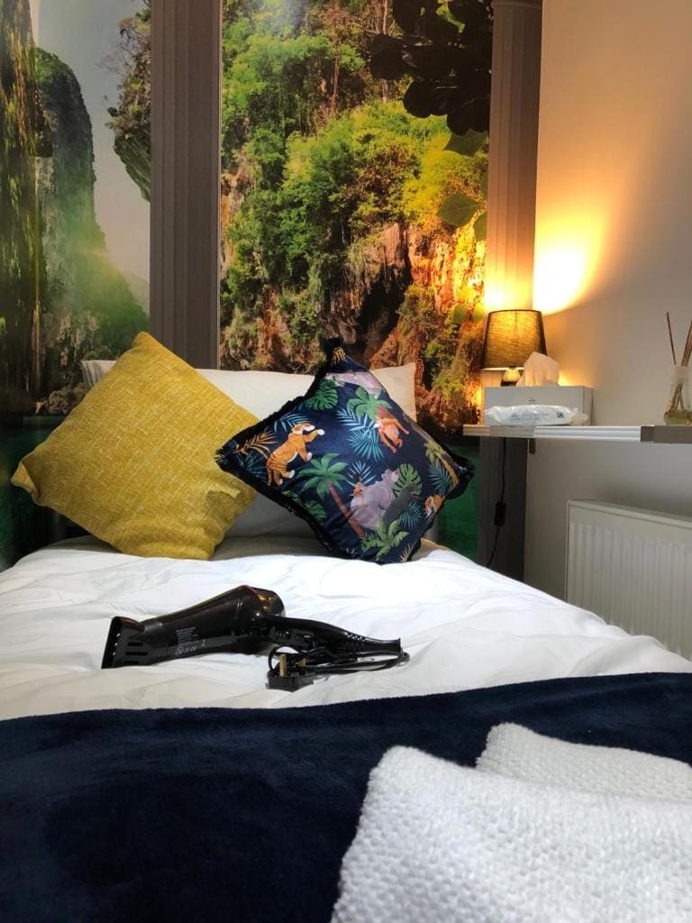Single Private Bedroom In Euston Vacation rental in London Borough of Islington