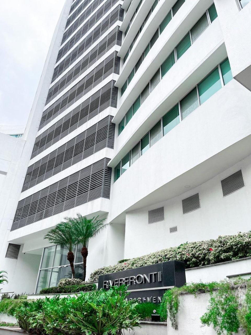 Suite Elegante con piscina y vista al cerro RF2-1007 Apartment in Guayaquil