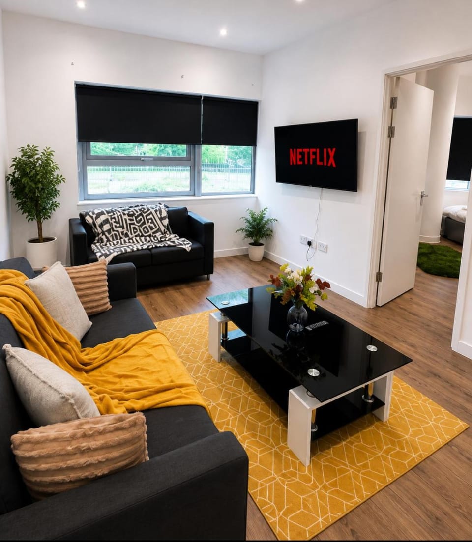 TV and multimedia, Living room, Seating area