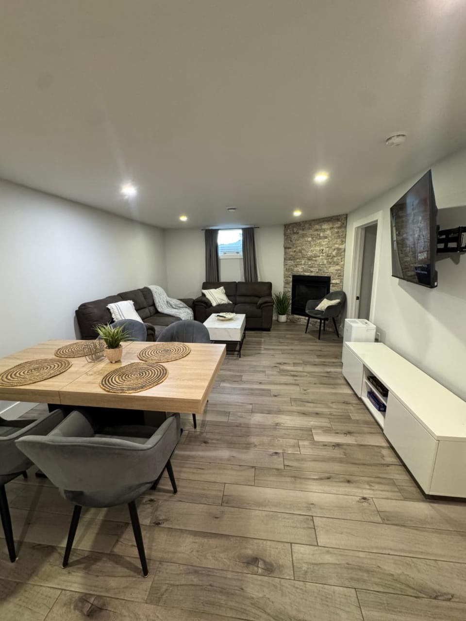 Cozy two bedroom apartment Apartment in Sudbury