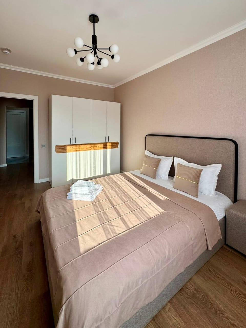 Bed, Bedroom, wardrobe