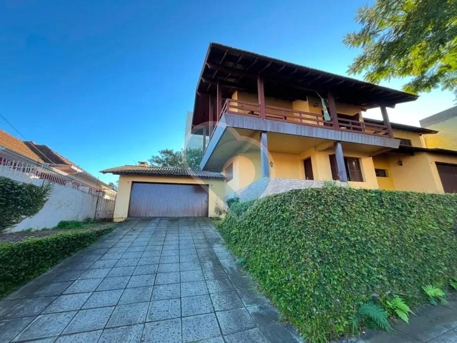 Private Pool Entire House 2 Parking Spaces Apartment in Santa Cruz do Sul