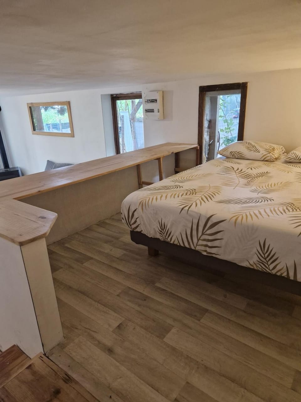 Spacious Studio With Garden in Gorges d'Ardèche Apartment in Provence