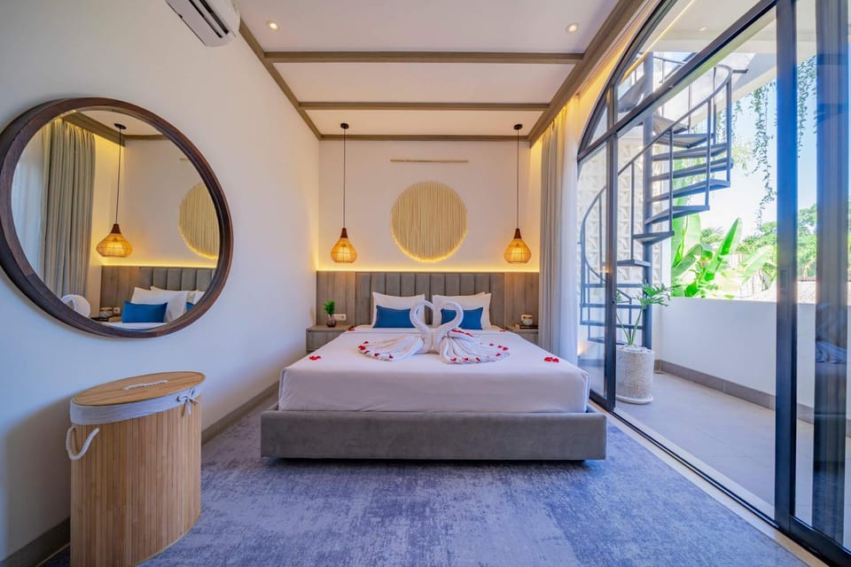 3BR villa - private pool & jungle views Greenforest Villa 5 by TROPICALLY Villa in North Kuta