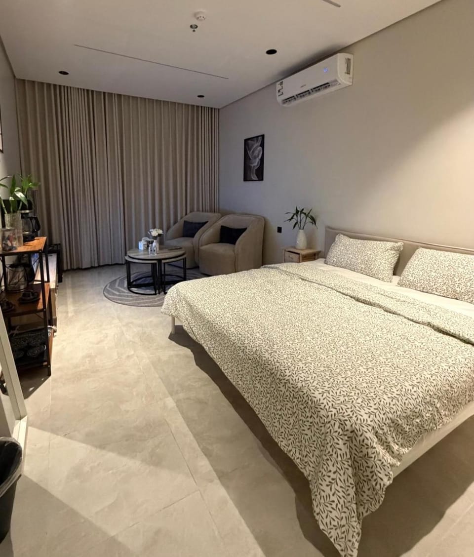 استديو هادئ بسرير ماستر Apartment in Al Khobar
