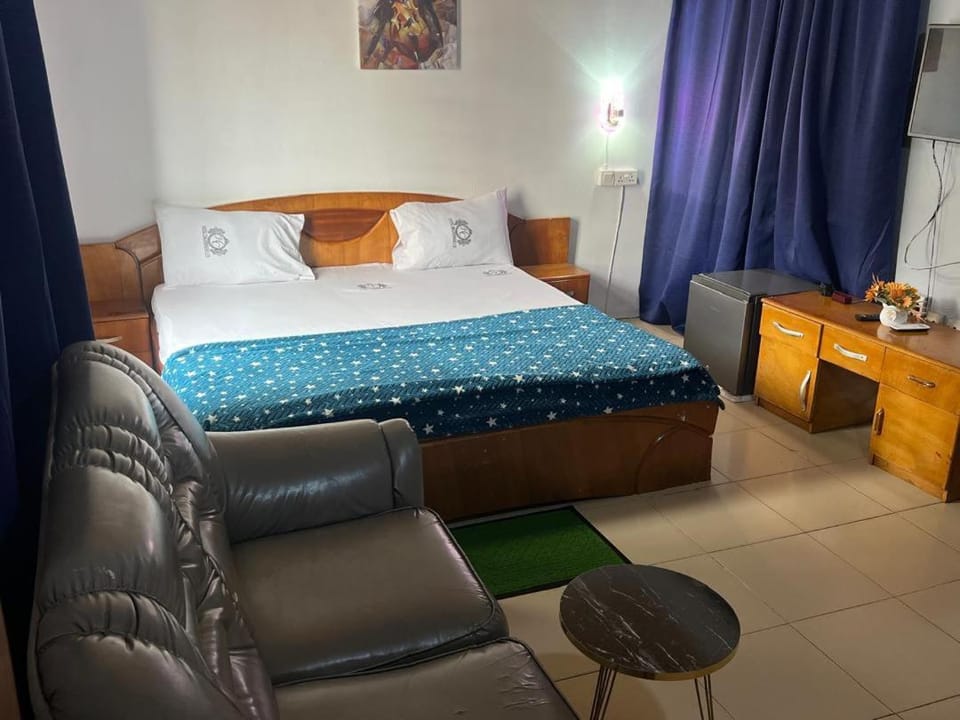 Hotel Caledonian Hotel in Accra