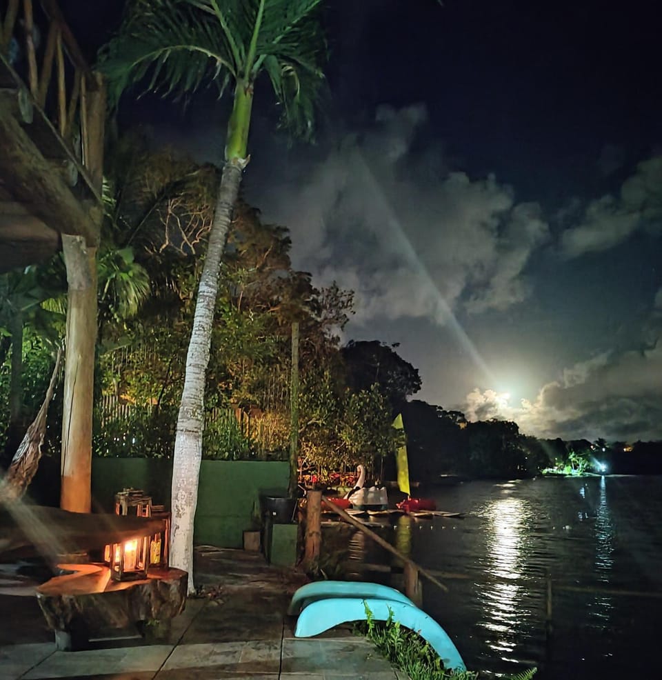 Casa Exclusiva na Lagoa Aruá - Vista 180 - Cinema à Beira d'Água - Praia do Forte House in State of Bahia
