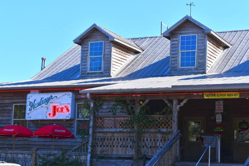 Coastal Beachfront Getaway 2 BR with Amazing View House in North Myrtle Beach