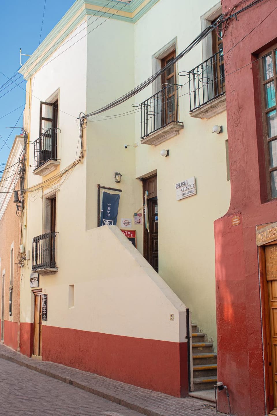Property building, Facade/entrance