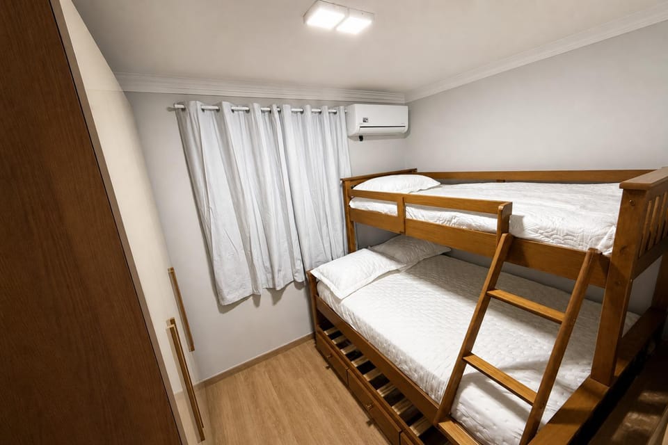 Bed, Photo of the whole room, Bedroom, bunk bed, air conditioner