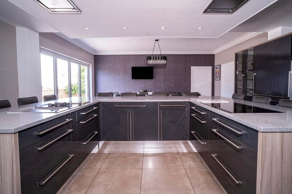 Kitchen or kitchenette, Other