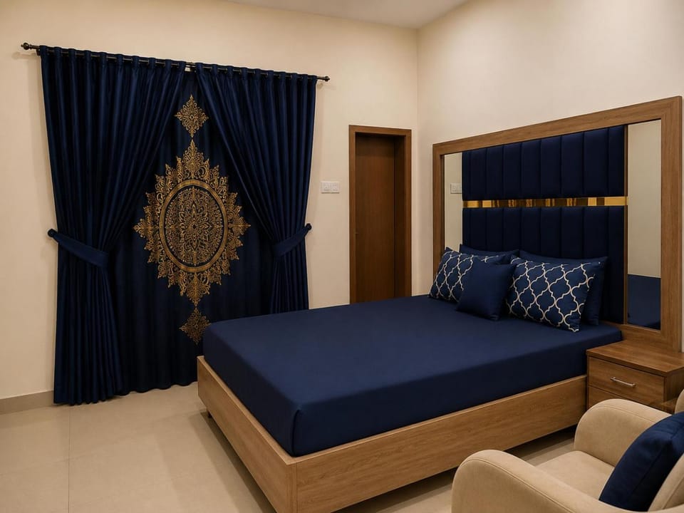 Royal Galaxy Guest House Hotel in Lahore