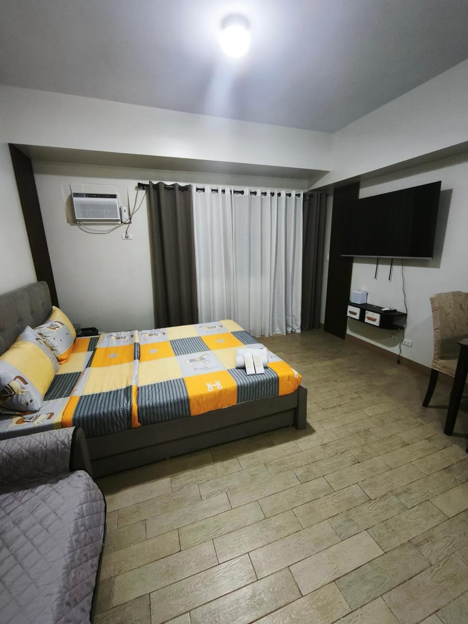 Manhattan Plaza Tower 2 Harmony Haven near Araneta Coliseum Inn in Pasig