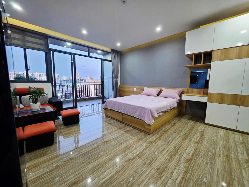 Monarchy Han Riverfront Apartment, Beside Starbucks 301 Apartment in Hoa Hai