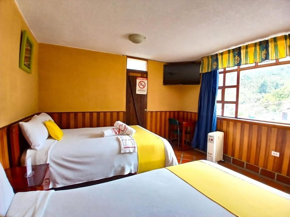 Hotel COTURPA, su casa en Papallacta Hotel in Napo, Ecuador