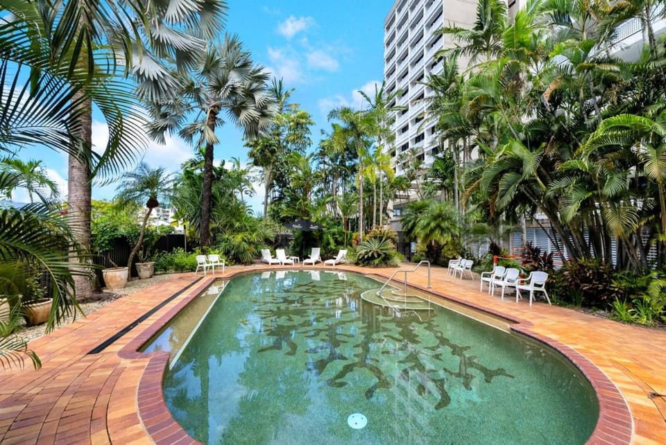 Belle Escapes 22 Rydges Plaza Esplanade with Garden Views Apartment in Cairns