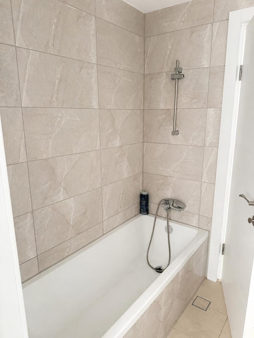 Bathroom, Bath