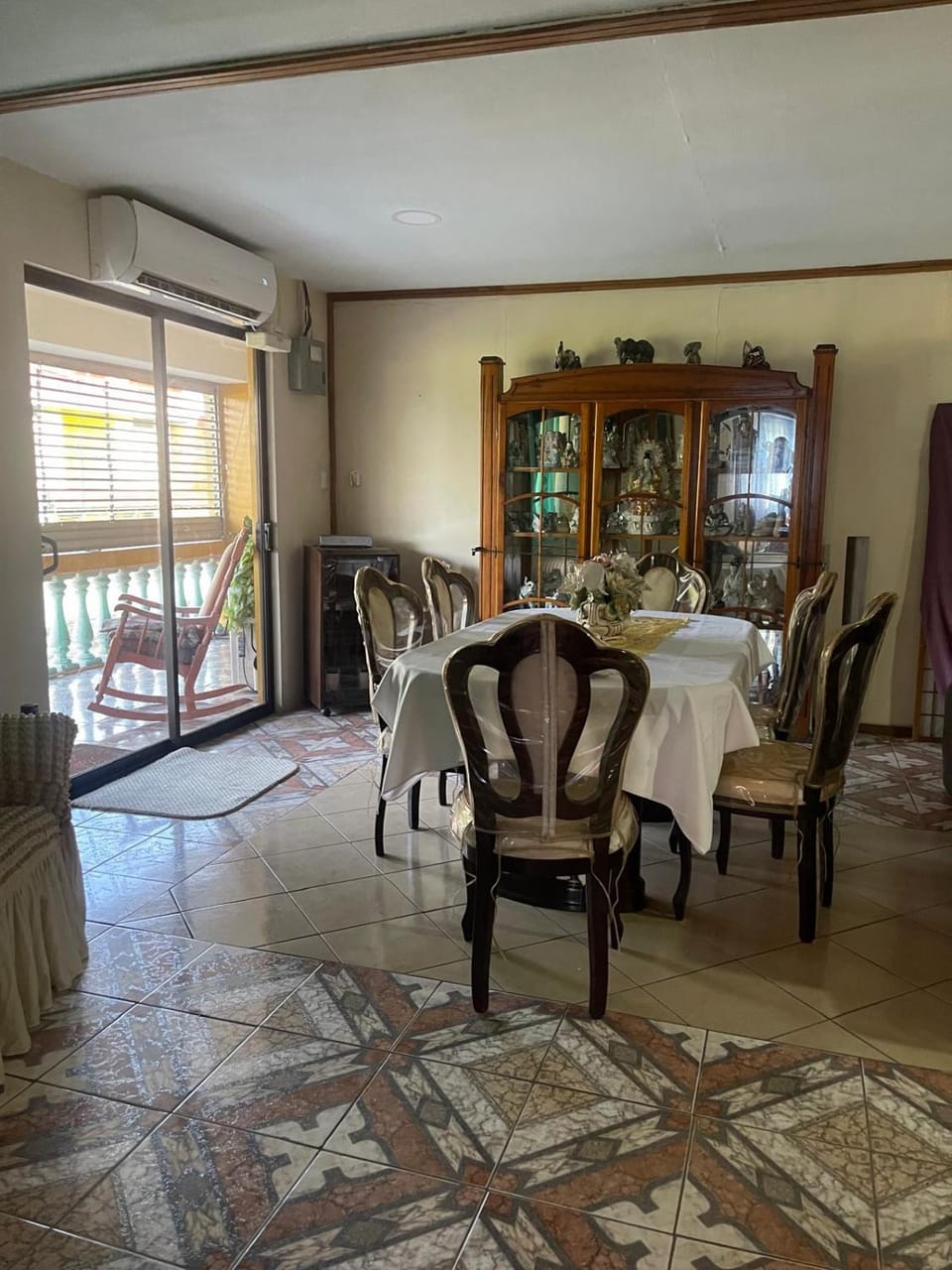 Edna's GuestHouse Bed and Breakfast in Cartago Province, Costa Rica