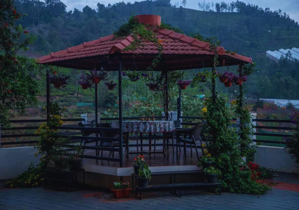Patio, View (from property/room), Seating area, Dining area