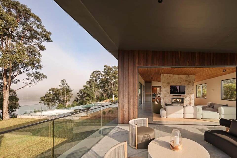 The Lakehouse, Kangaroo Valley House in Kangaroo Valley