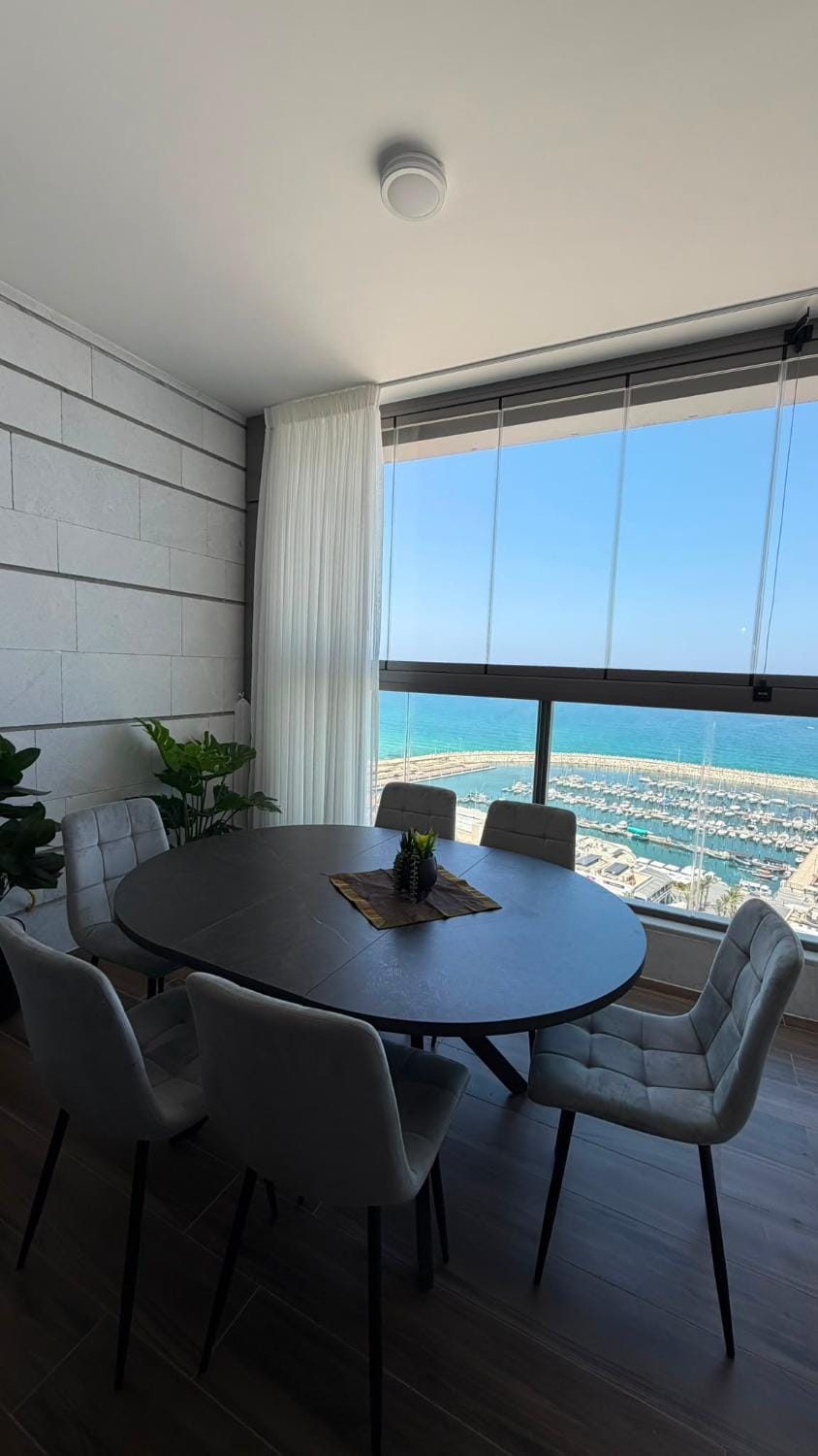 Balcony/Terrace, Dining area