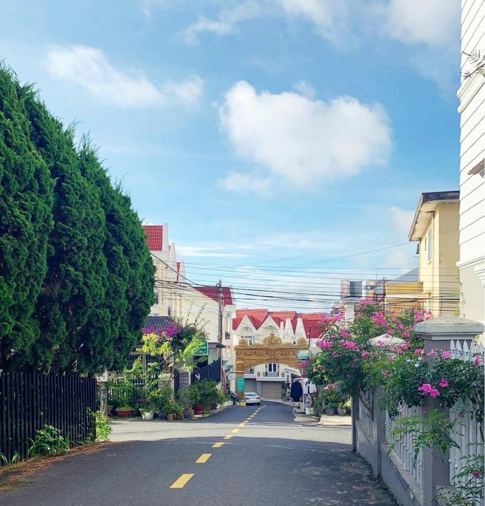 Rose Homestay Vacation rental in Dalat