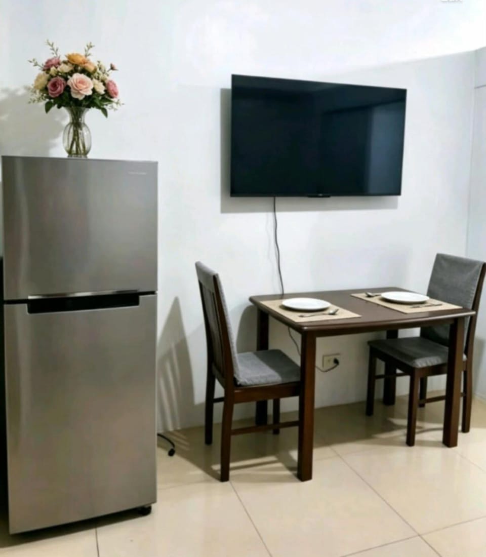 TV and multimedia, Dining area