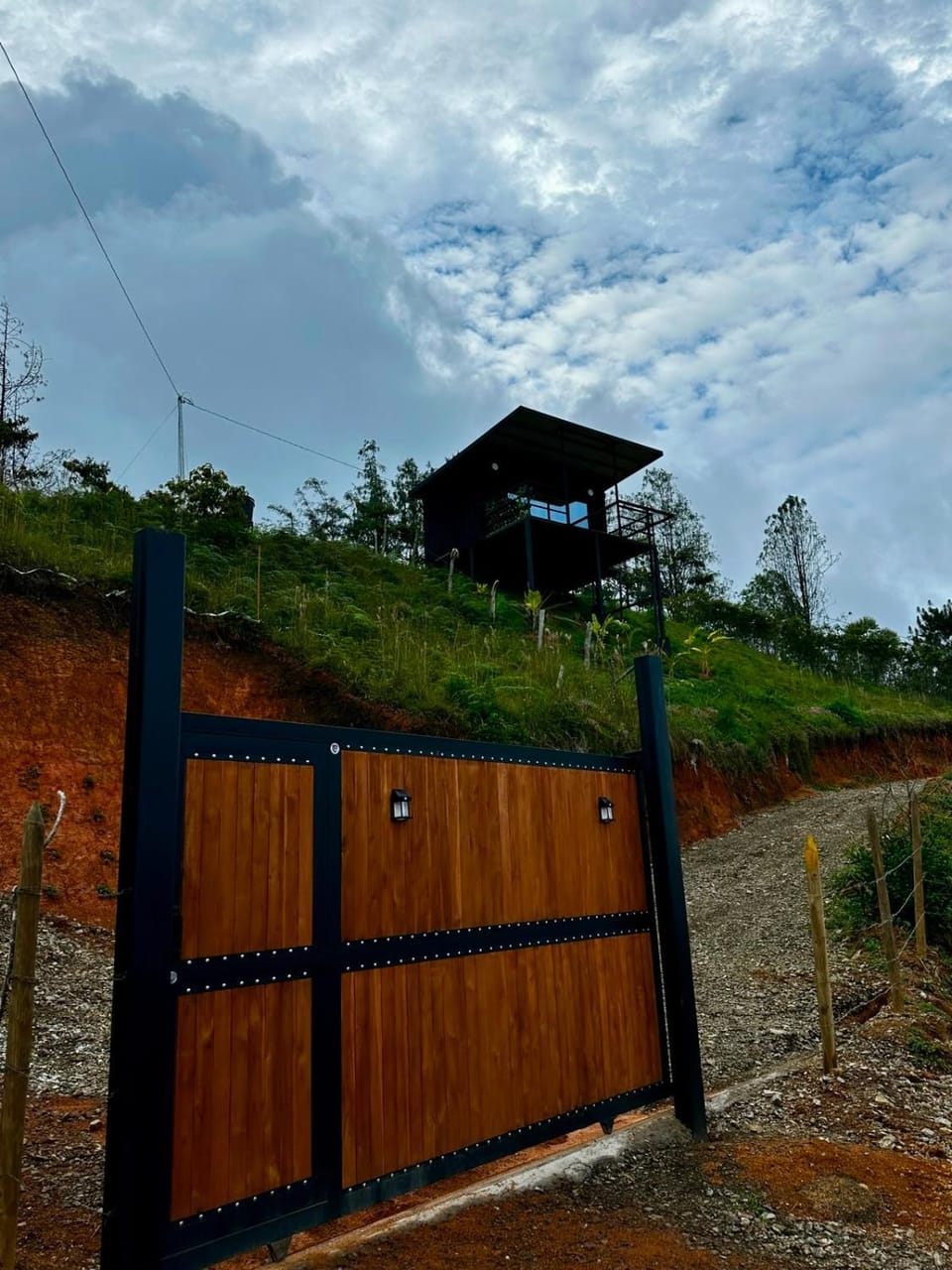 Facade/entrance