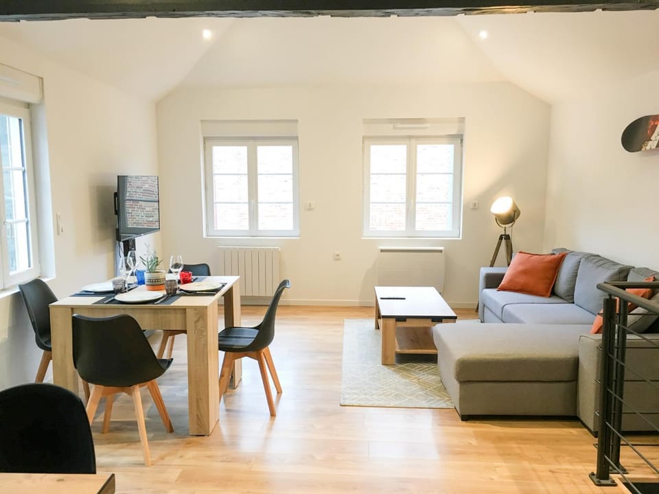 Loft lumineux Hyper-centre - Canal plus - TV Connectée Apartment in Amiens