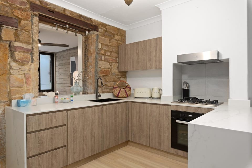 Stylish 2-Bed House Near Sydney CBD House in Surry Hills