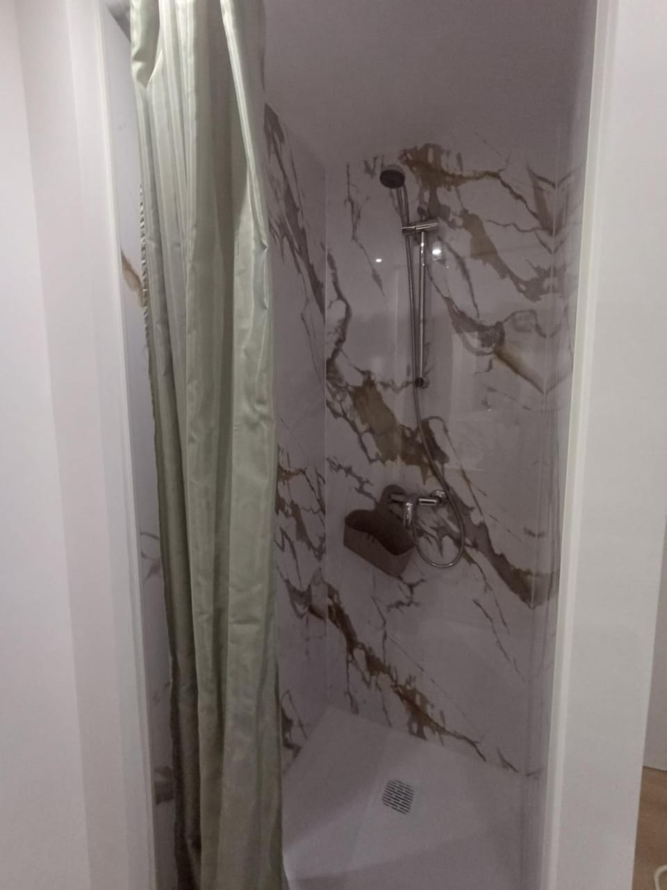 Studio-Cosy 17-18-19 Centre Bourbourg Apartment hotel in Hauts-de-France