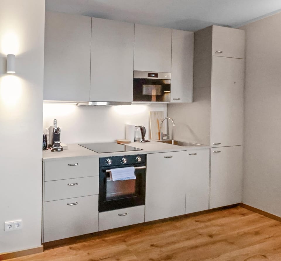 Flatista Homes - Leon Apartment in Munich