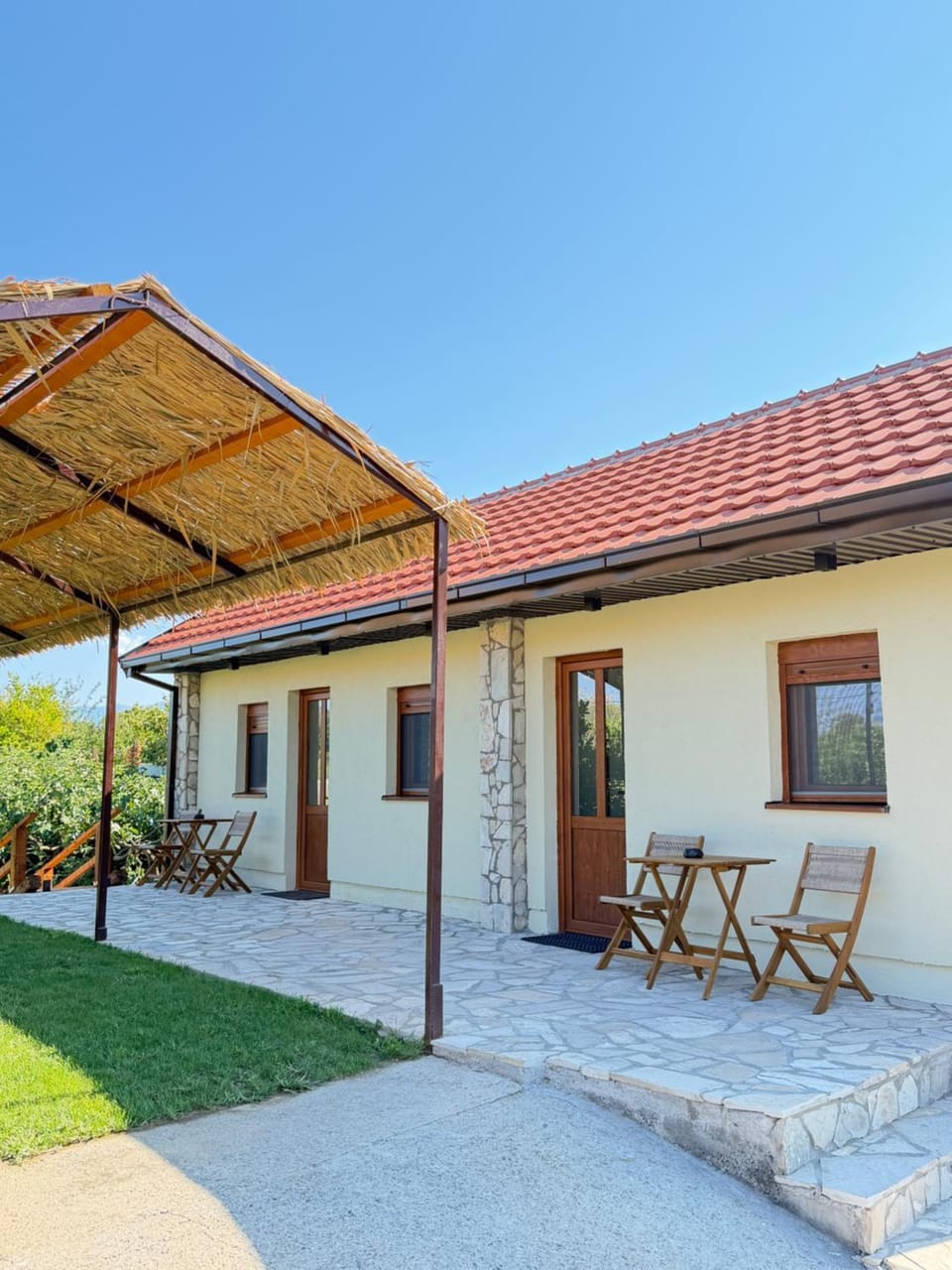 Property building, Patio, Day